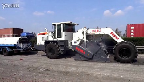 WR2300E，上海高速公路路基冷再生